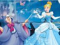 Játék Jigsaw Puzzle: Hamupipőke átalakul  online
