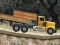 Játék 18 Wheeler Lumber Cargo online