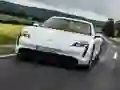 Játék Porsche Taycan online