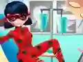 Játék Dotted Girl Ambulance For Superhero online