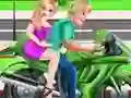 Játék Anna Bike Accident Love online