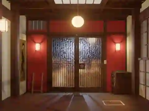 Játék Sakura Falling Hot Spring Inn online