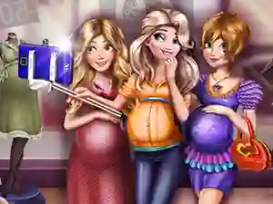 Játék Princesses Pregnant Selfie online