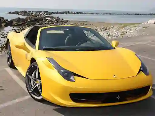 Játék Ferrari 458 Spider Slide online