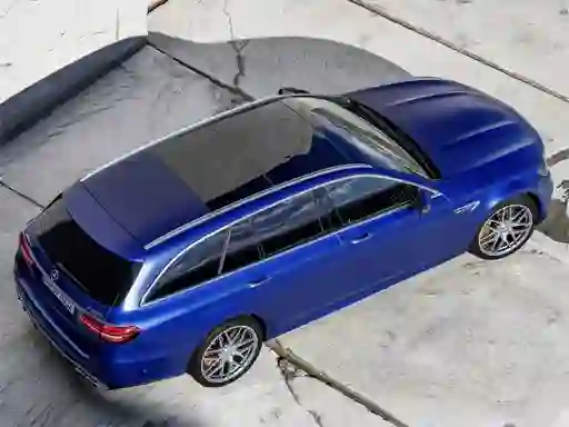 Játék Mercedes Benz E63 Amg Estate Slide online
