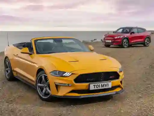 Játék Ford Mustang California Special Slide online