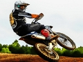 Játék Dirtbike verseny mutatványok online