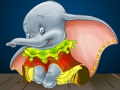 Játék Dumbo Öltözz fel  online