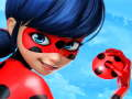 Játék LadyBug Popsztár Öltöztesd fel  online